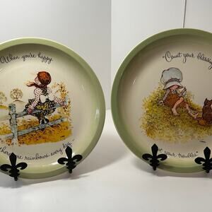 Holly Hobbie Set Of Two Collector’s Edition Plates‎
